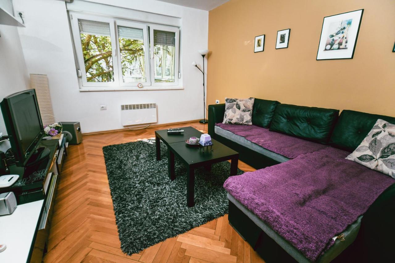 Square Vanilla Apartment